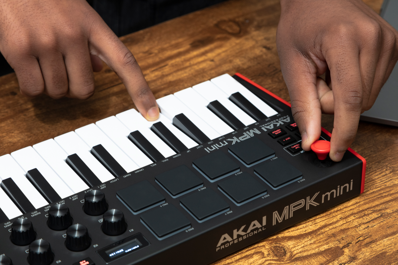 Akai Mpk Mini Mk3 - Masterkeyboard - Variation 4