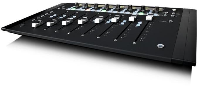 Daw controller Avid Artist Mix