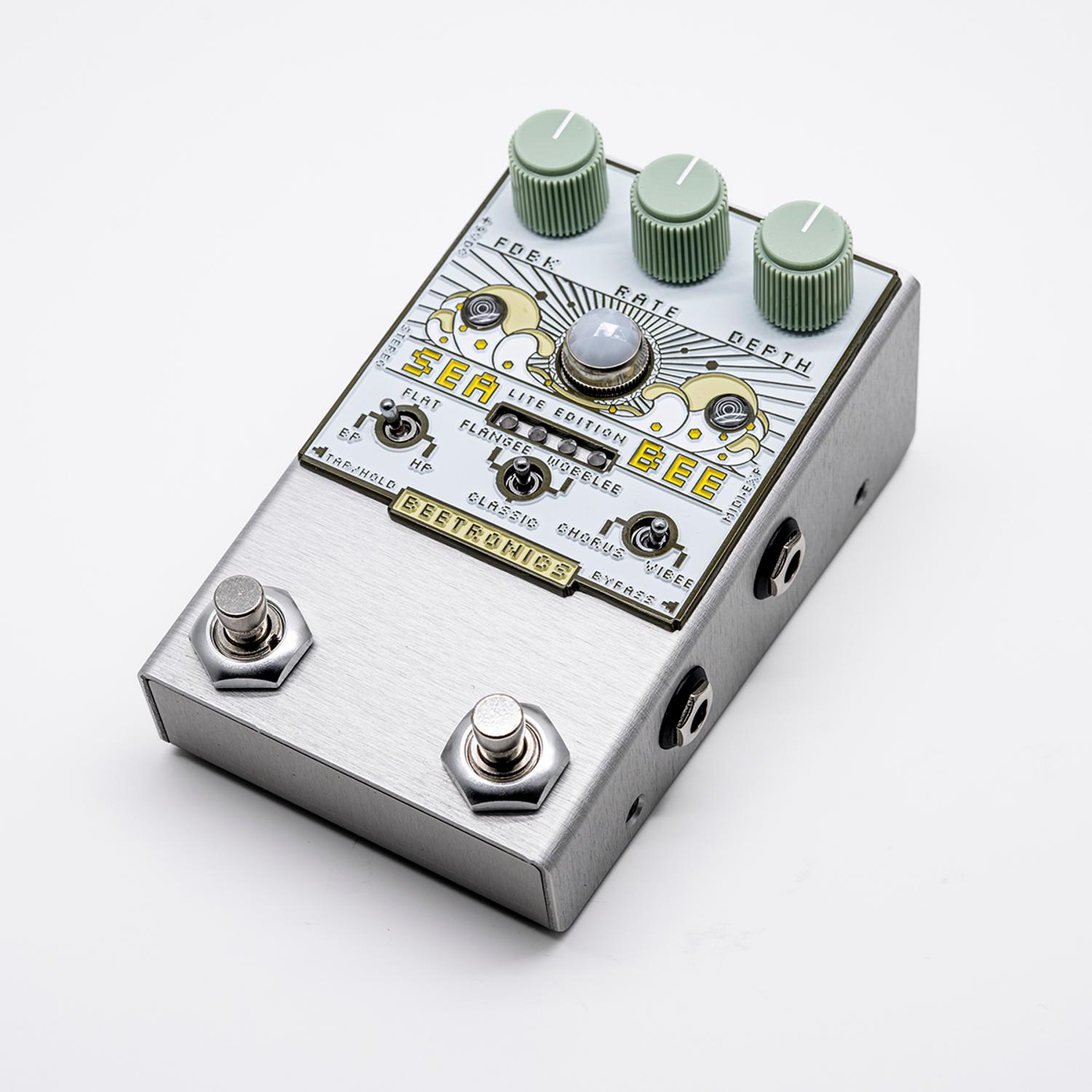 Beetronics Seabee Lite Cream Chorus - Modulation/chorus/flanger/phaser en tremolo effect pedaal - Variation 1