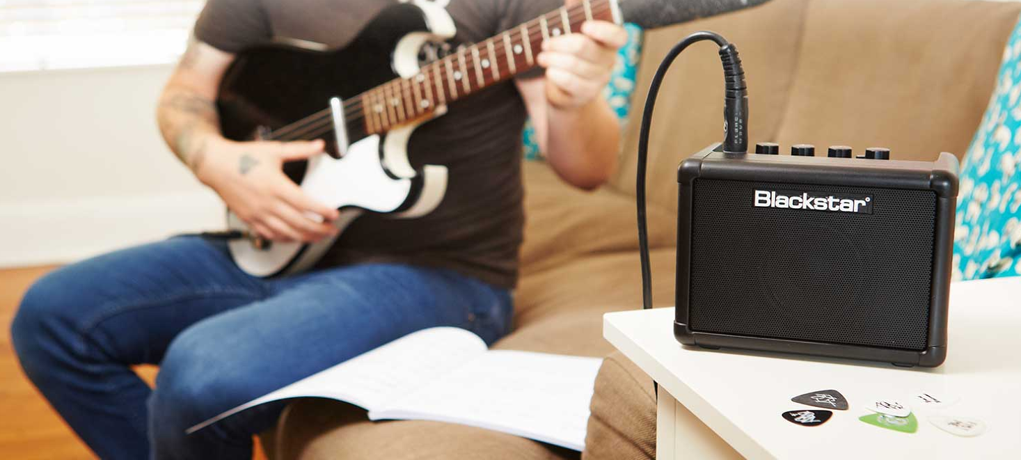 Blackstar Carry-on Travel Guitar Deluxe Pack +fly 3 Bluetooth +housse - White - Elektrische gitaar set - Variation 7