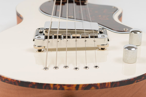 Blackstar Carry-on Travel Guitar Standard Pack +amplug2 Fly +housse - White - Elektrische gitaar set - Variation 3