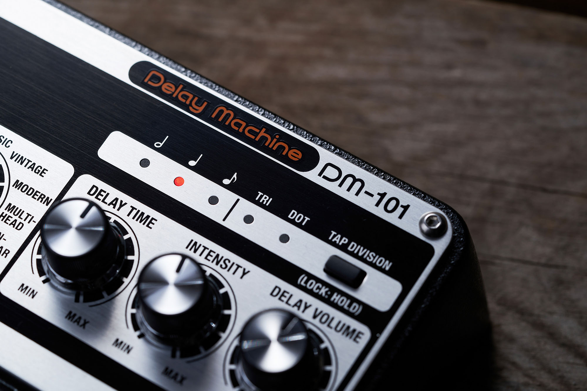 Boss Dm-101 - Reverb/delay/echo effect pedaal - Variation 5