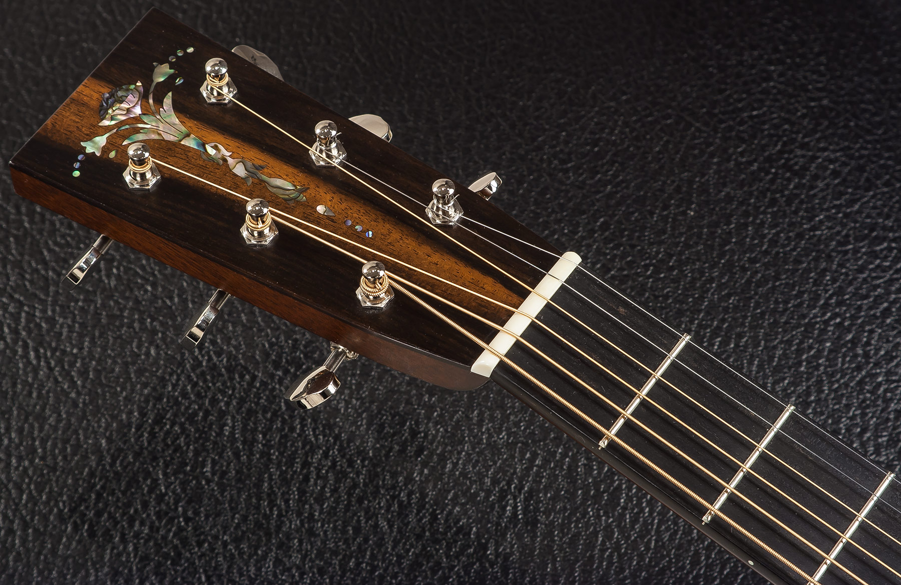 Collings Om2h Orchestra 3/4 Nut Satin Neck Torch Peghead #27455 - Natural - Westerngitaar & electro - Variation 5