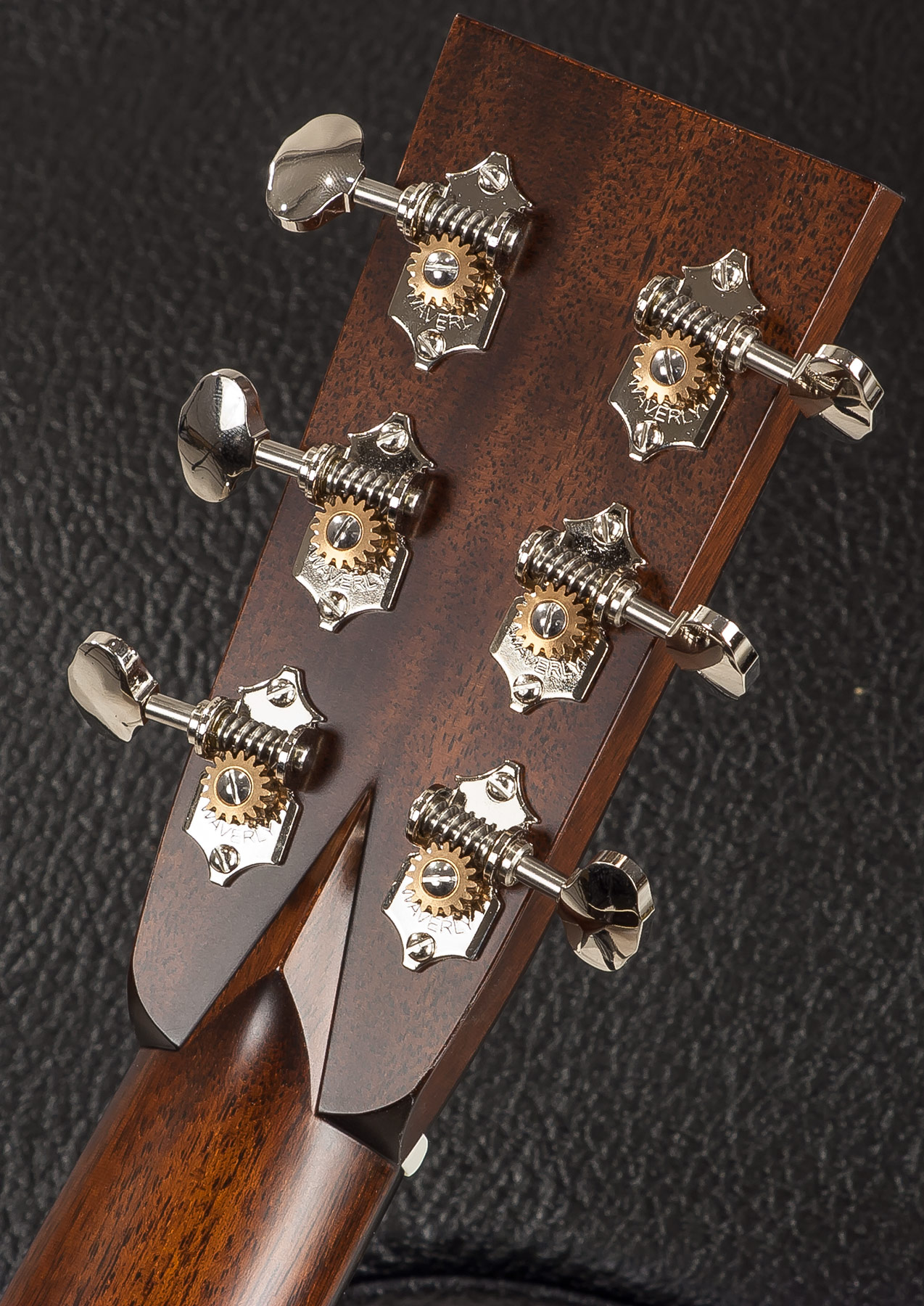 Collings Om2h Orchestra 3/4 Nut Satin Neck Torch Peghead #27455 - Natural - Westerngitaar & electro - Variation 6