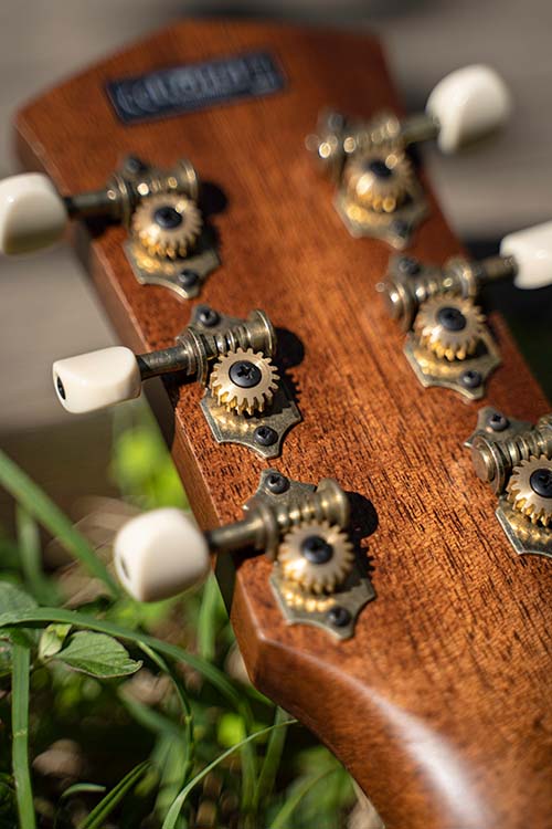 Cort Core Pe Mahogany Parlor Tout Acajou Ova - Open Pore Black Burst - Elektro-akoestische gitaar - Variation 3