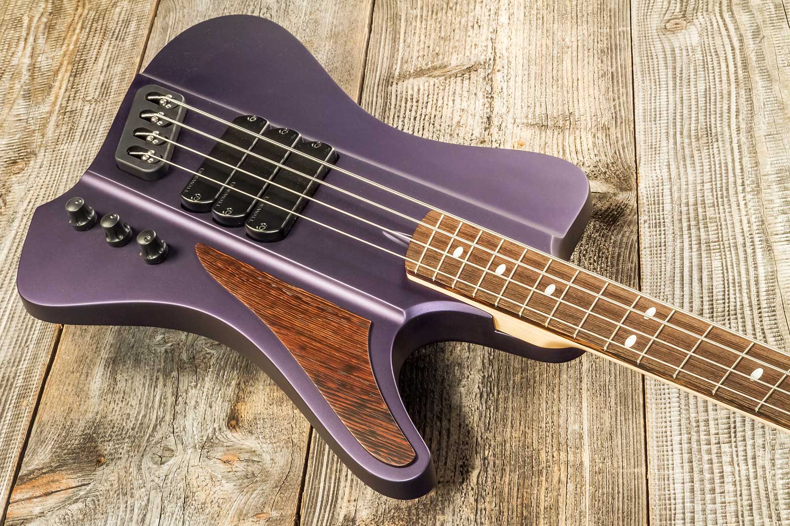 Dingwall Custom Shop D-roc 4c 3-pickups Wen #6982 - Purple To Faded Black - Solid body elektrische bas - Variation 2