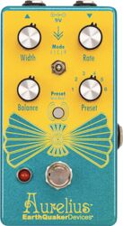 Modulation/chorus/flanger/phaser en tremolo effect pedaal Earthquaker Aurelius Tri-Voice Chorus