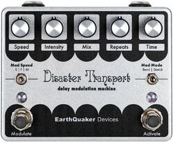 Reverb/delay/echo effect pedaal Earthquaker devices Disaster Transport Legacy Reissue