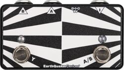 Voetschakelaar & anderen Earthquaker devices Passive ABY box