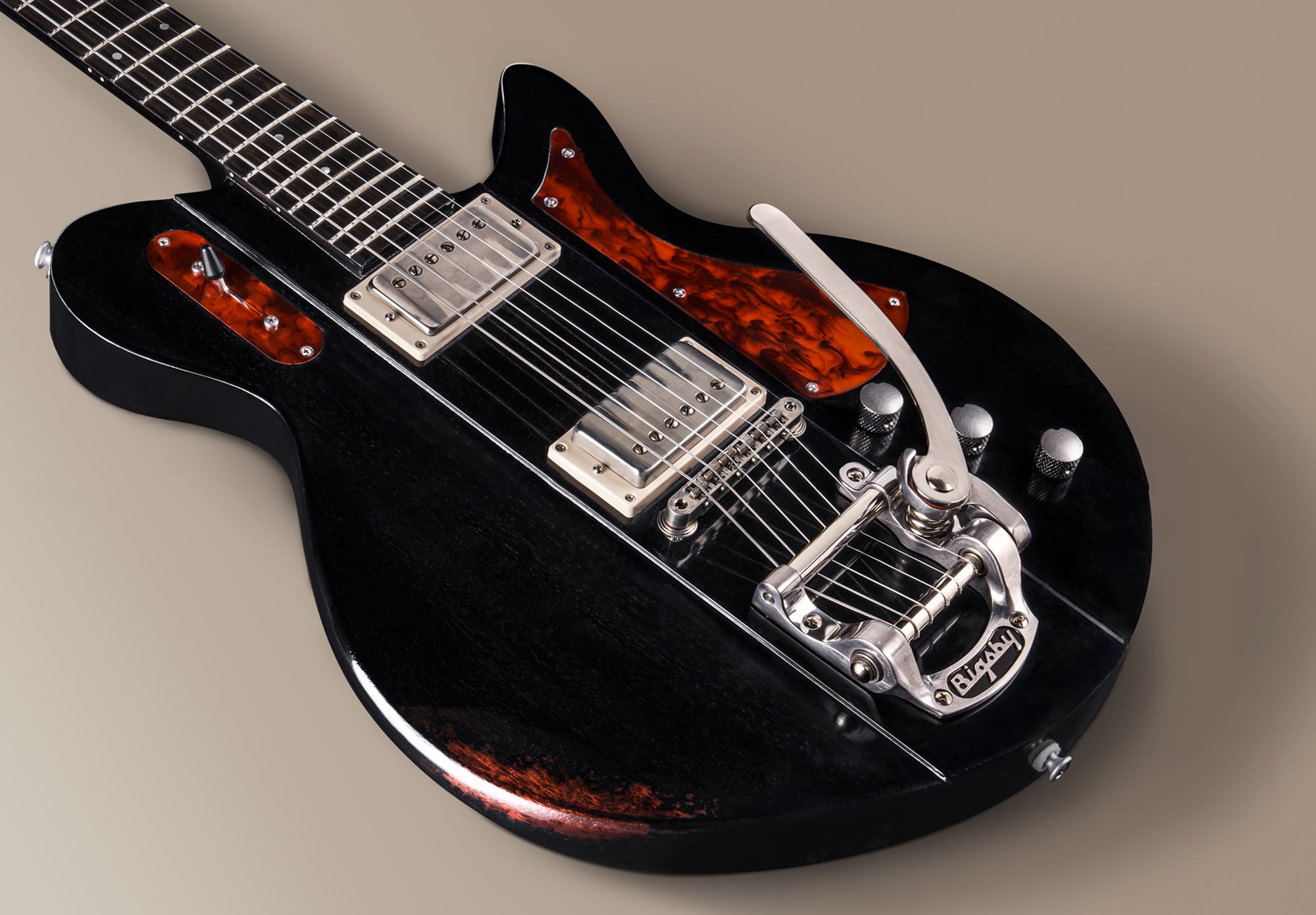 Eastman Juliet Bigsby Hh Trem Eb - Antique Varnish Black - Retro-rock elektrische gitaar - Variation 2