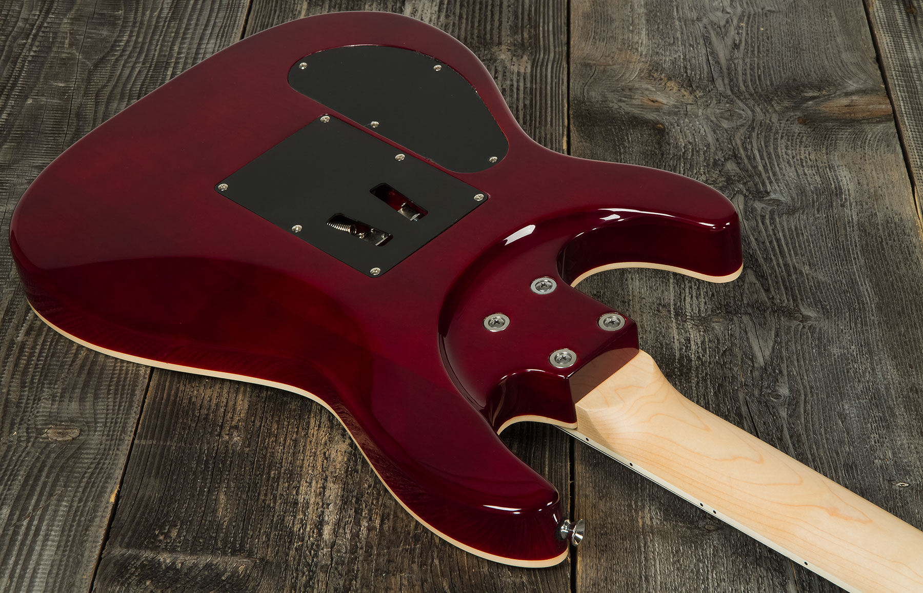 Eastone Metdc100 +blackstar Debut 10 +cable +clip-on Tuner +mediators +housse +courroie - Black Flames - Elektrische gitaar set - Variation 4