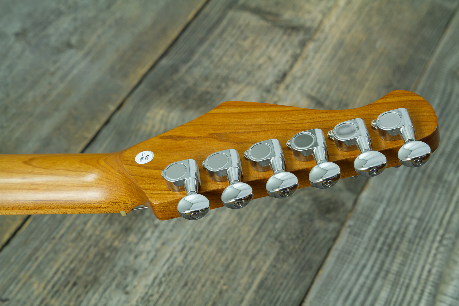 Eastone St100r-blk-mn 3s Trem Mn - Black - Elektrische gitaar in Strat vorm - Variation 10