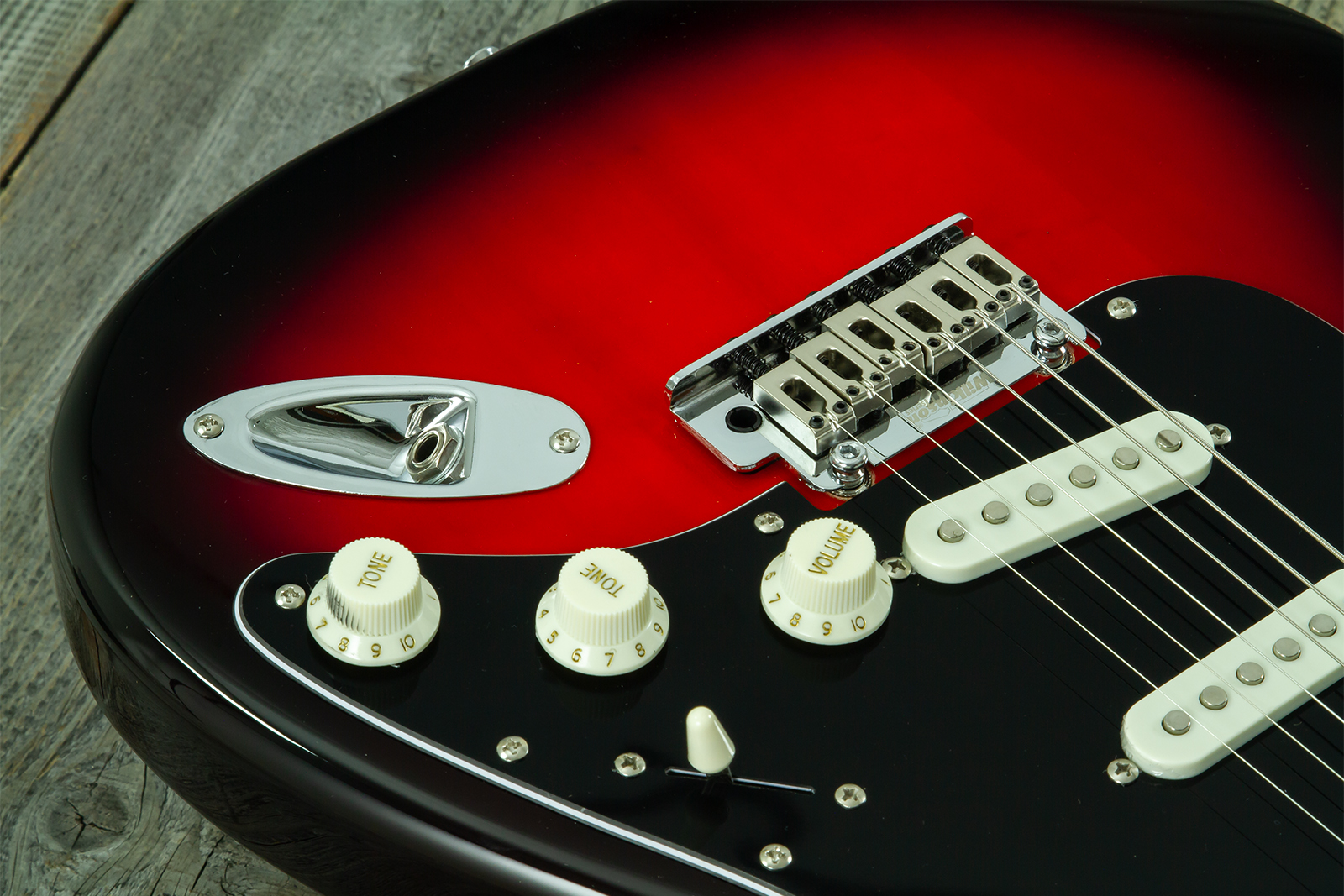 Eastone St100r-s3t-rw 3s Trem Rw - 3-tone Burst - Elektrische gitaar in Strat vorm - Variation 3