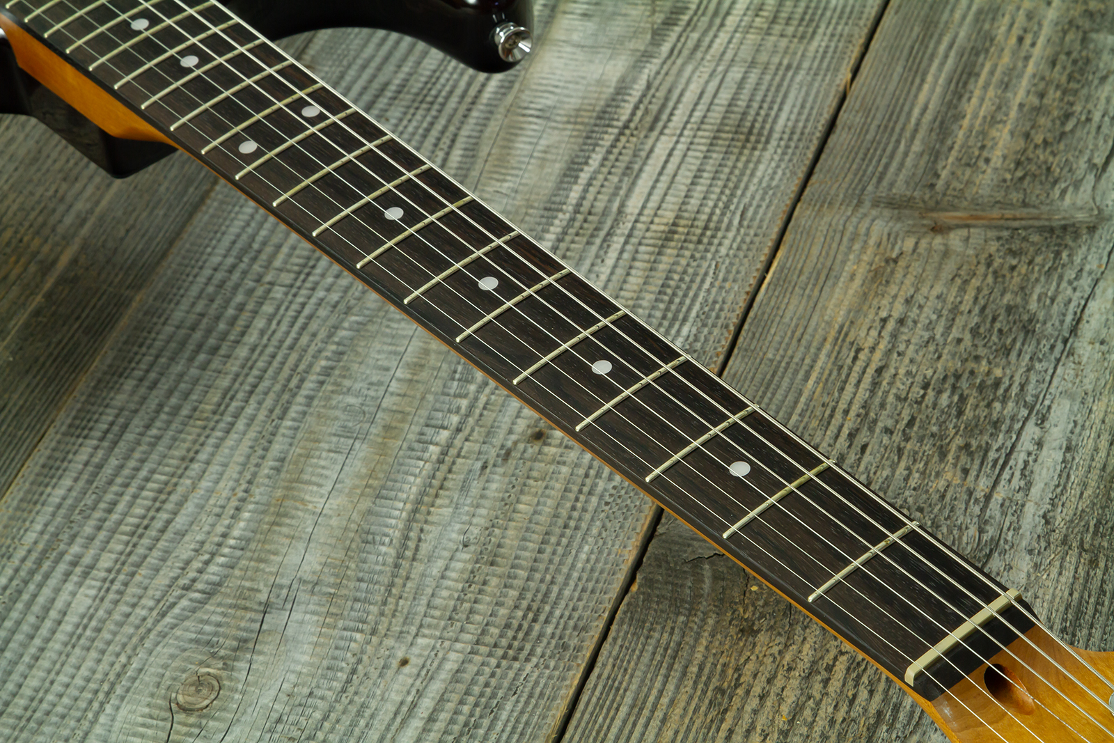 Eastone St100r-s3t-rw 3s Trem Rw - 3-tone Burst - Elektrische gitaar in Strat vorm - Variation 5