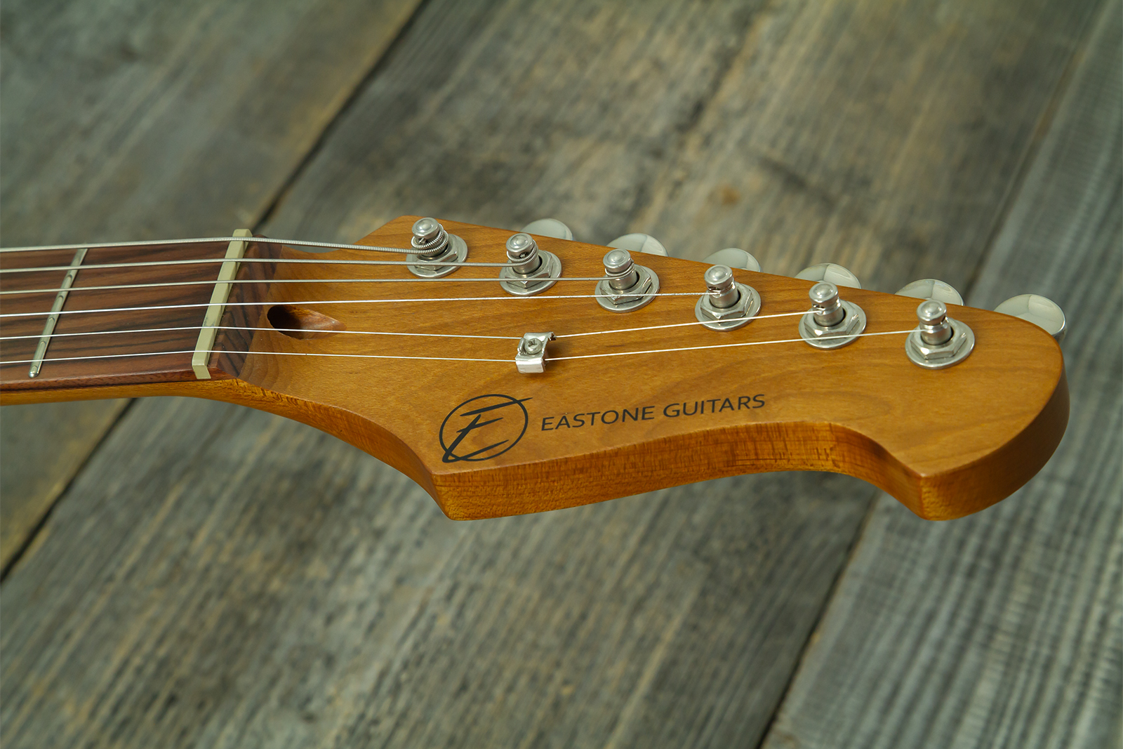 Eastone St500r-fs2t-rw 3s Trem Rw - 2-tone Burst - Elektrische gitaar in Strat vorm - Variation 9