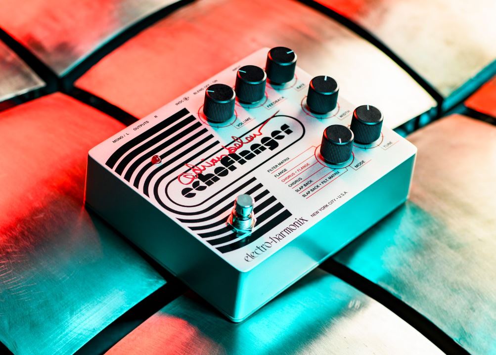 Electro Harmonix Adrien Belew Echoflanger Ltd - Modulation/chorus/flanger/phaser en tremolo effect pedaal - Variation 1