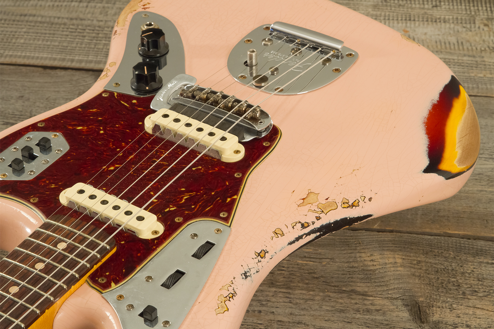 Fender Custom Shop Jaguar 1962 Shsc 2s Trem Rw #r141280 - Heavy Relic Shell Pink O. 3-color Sunburst - Retro-rock elektrische gitaar - Variation 3