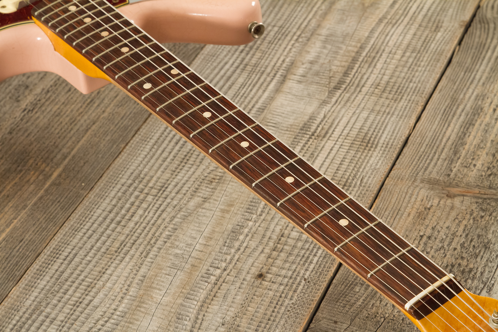 Fender Custom Shop Jaguar 1962 Shsc 2s Trem Rw #r141280 - Heavy Relic Shell Pink O. 3-color Sunburst - Retro-rock elektrische gitaar - Variation 6