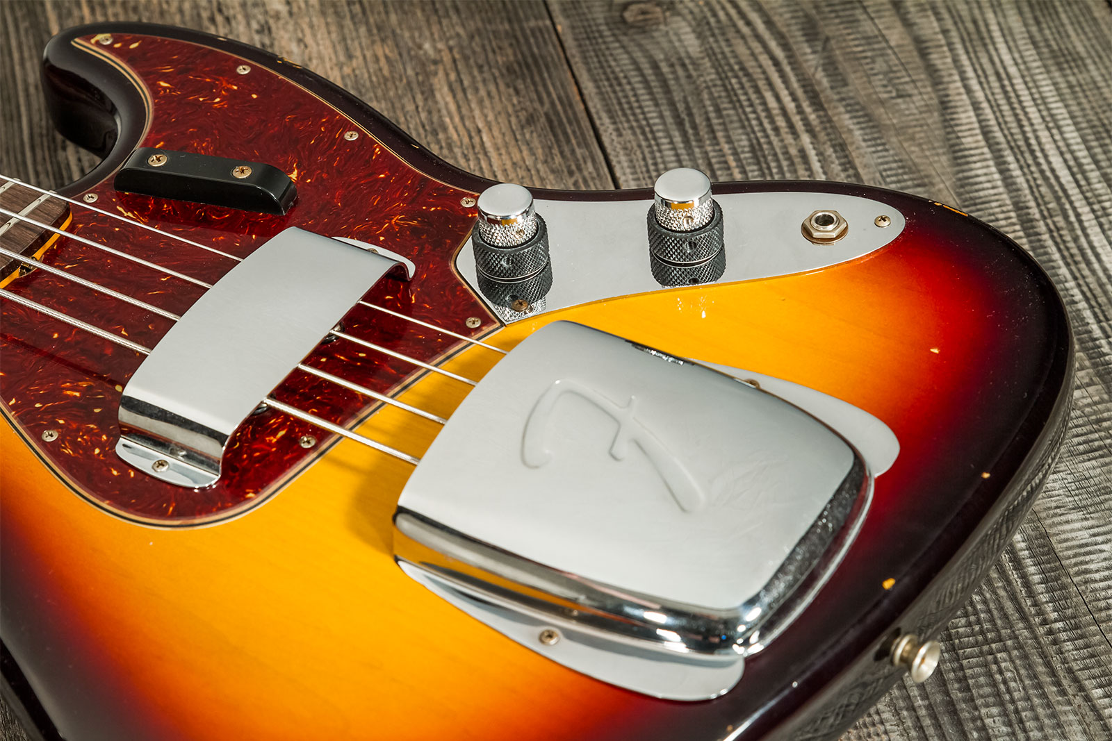 Fender Custom Shop  Jazz Bass 1962 Rw #cz569015 - Relic 3-color Sunburst - Solid body elektrische bas - Variation 5