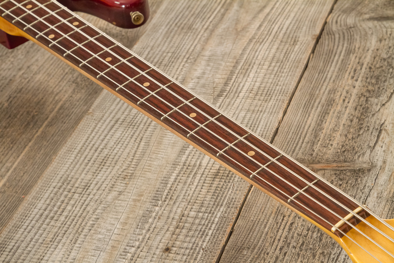 Fender Custom Shop Jazzbass 1964 Rw #r137642 - Heavy Relic Cherry Sunburst - Solid body elektrische bas - Variation 5