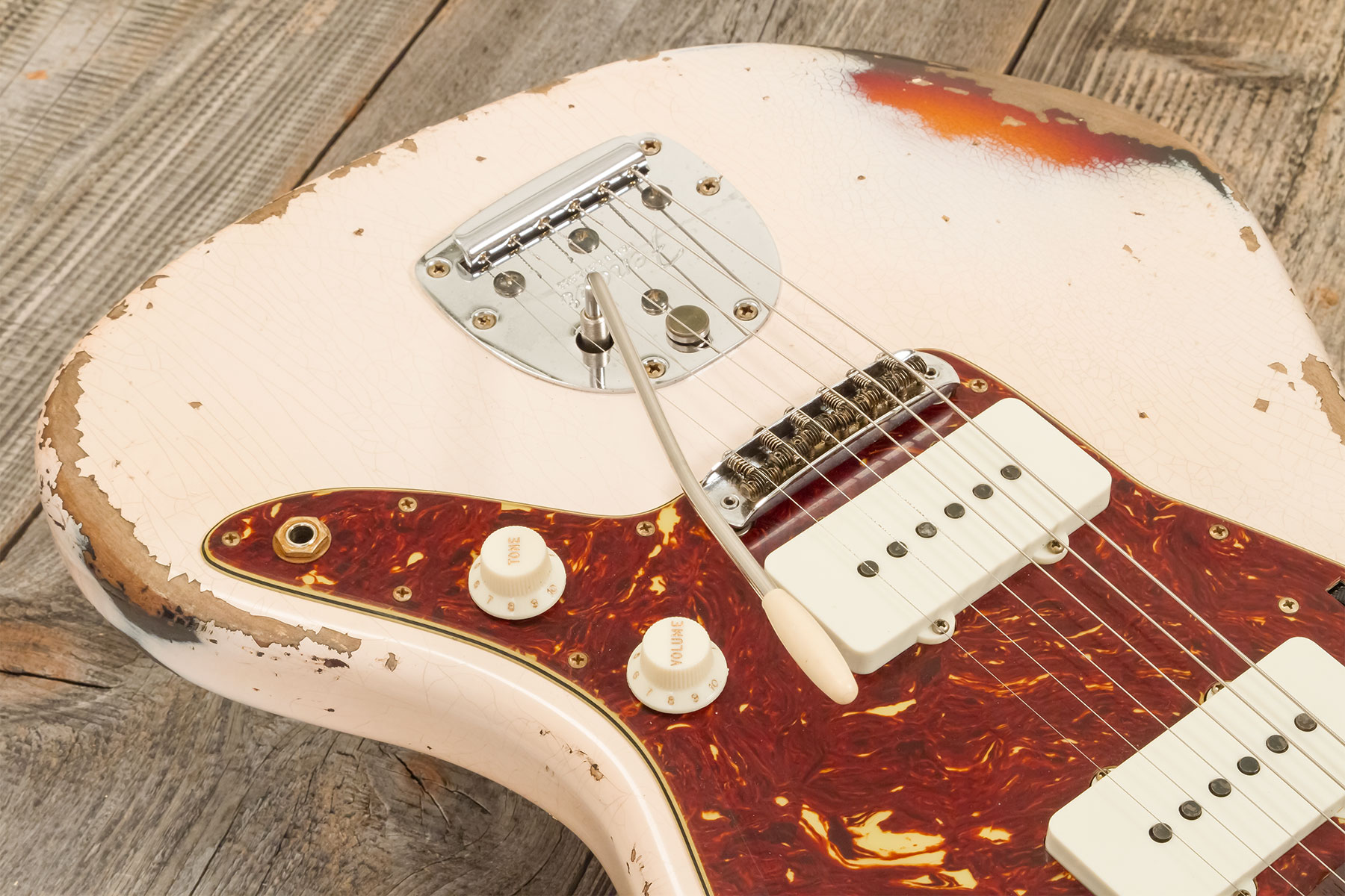 Fender Custom Shop Jazzmaster 1962 2s Trem Rw #r133709 - Heavy Relic Shell Pink O. 3-color Sunburst - Retro-rock elektrische gitaar - Variation 4