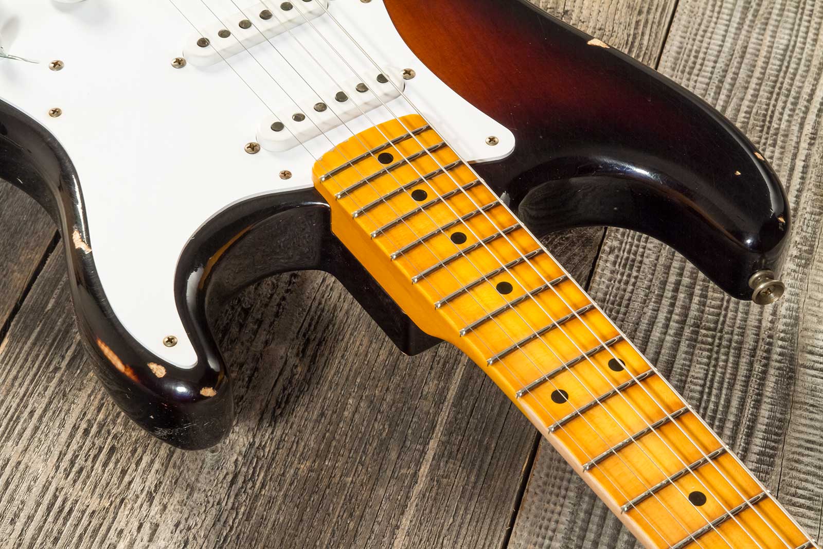 Fender Custom Shop Strat 1954 70th Anniv. 3s Trem Mn #xn4158 - Relic Wide-fade 2-color Sunburst - Elektrische gitaar in Str-vorm - Variation 4