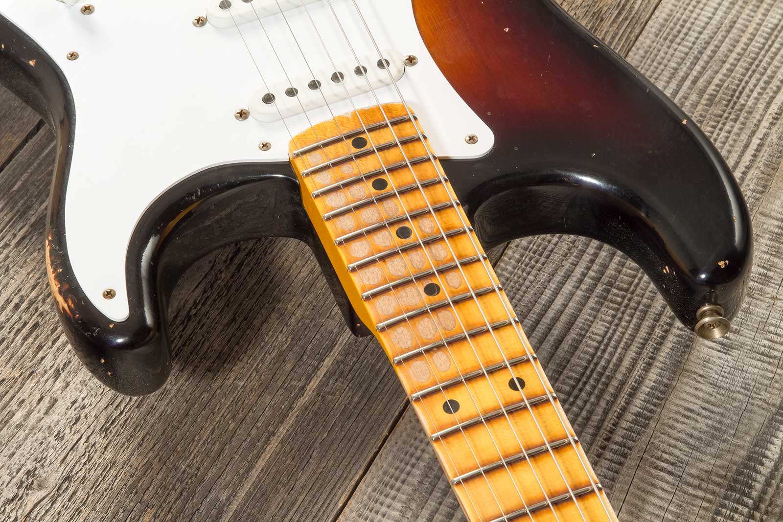 Fender Custom Shop Strat 1954 70th Anniv. 3s Trem Mn #xn4309 - Heavy Relic Wide Fade 2-color Sunburst - Elektrische gitaar in Str-vorm - Variation 4