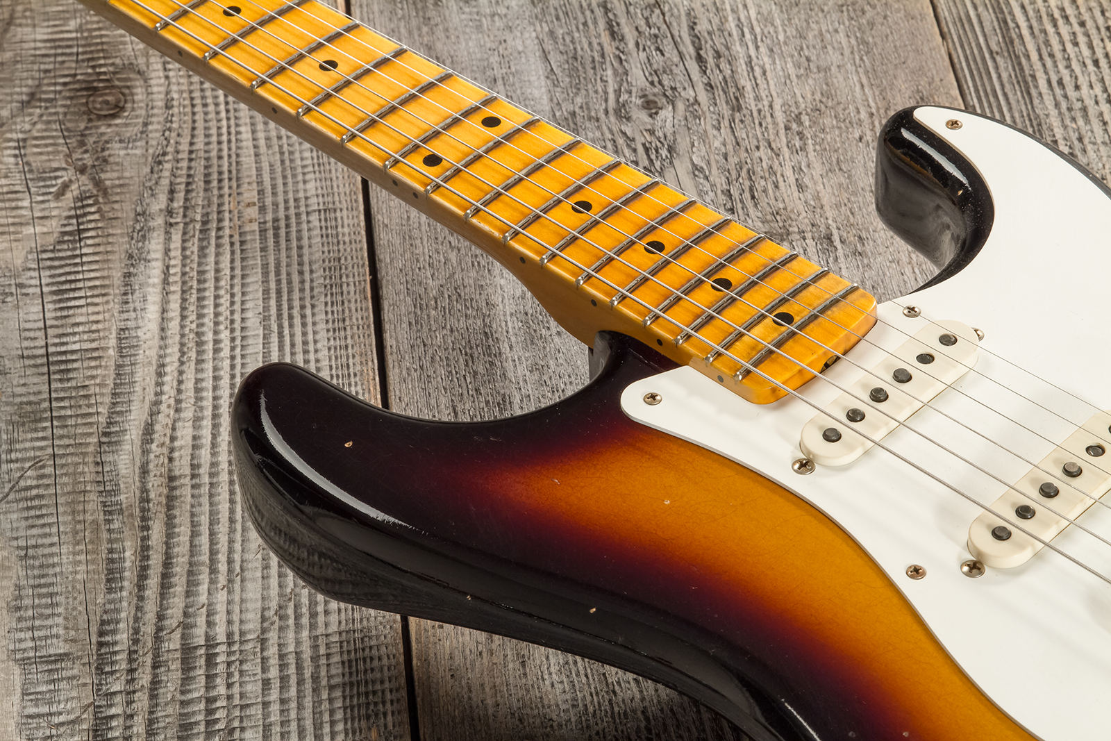 Fender Custom Shop Strat 1956 3s Trem Mn #cz571884 - Journeyman Relic Aged 2-color Sunburst - Elektrische gitaar in Str-vorm - Variation 3