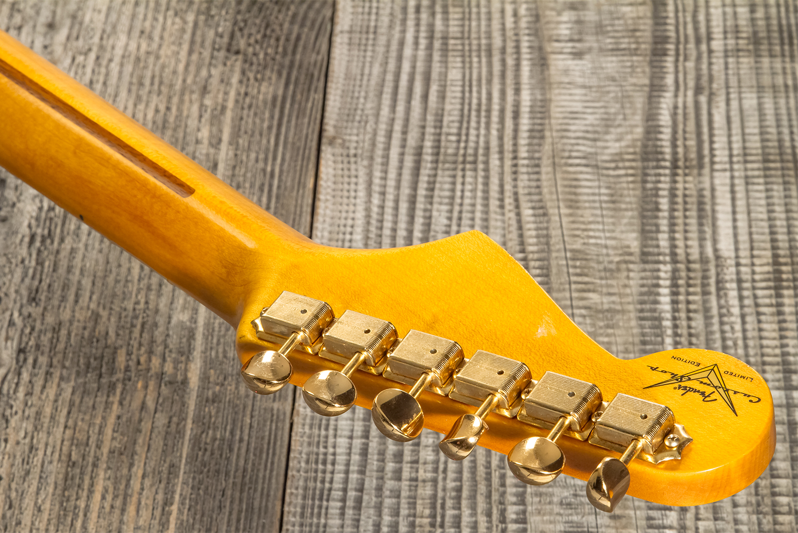 Fender Custom Shop Strat 1956 Hardtail Gold Hardware 3s Ht Mn #cz565119 - Relic Faded 2-color Sunburst - Elektrische gitaar in Str-vorm - Variation 9