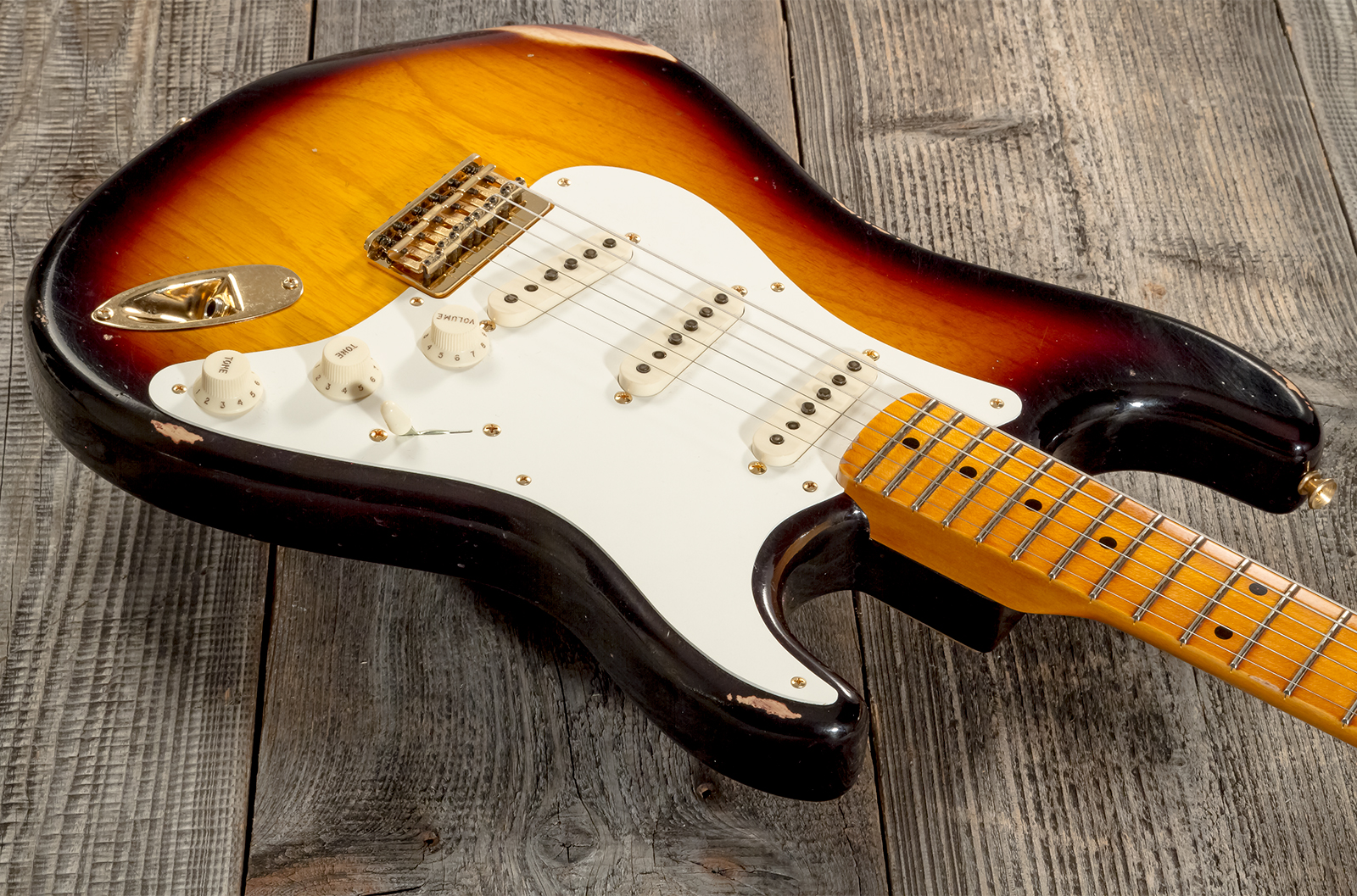 Fender Custom Shop Strat 1956 Hardtail Gold Hardware 3s Ht Mn #cz565119 - Relic Faded 2-color Sunburst - Elektrische gitaar in Str-vorm - Variation 2