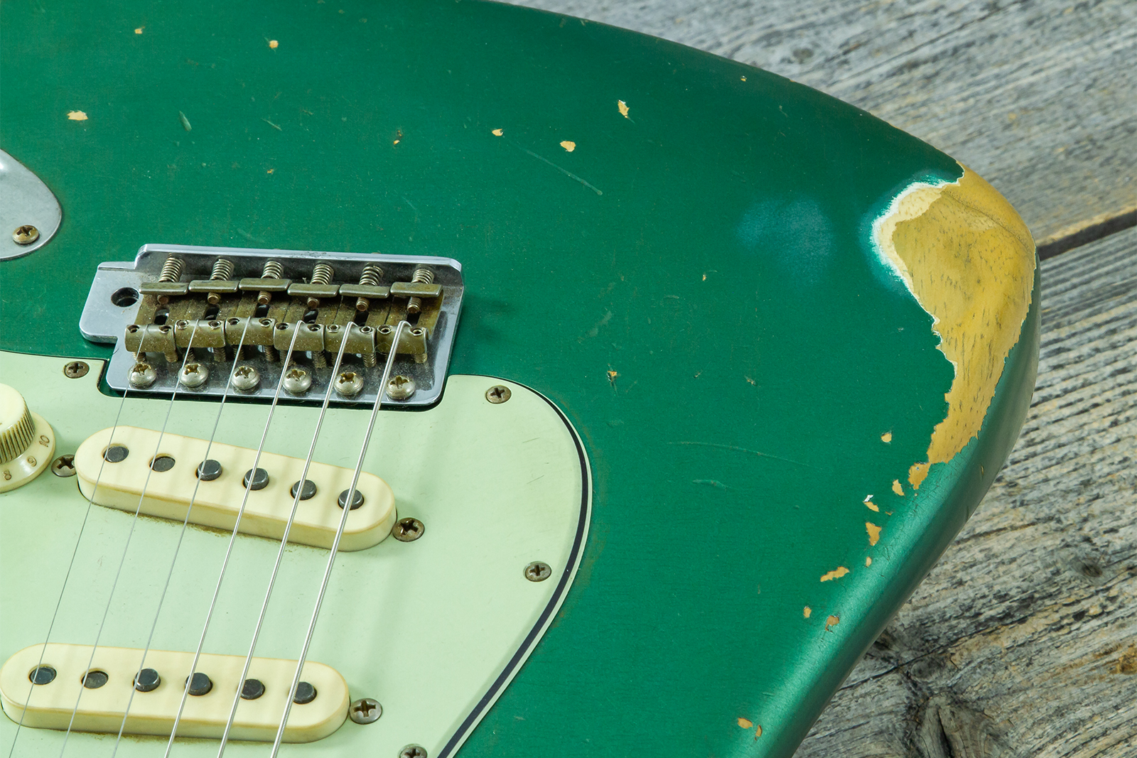 Fender Custom Shop Strat 1960/63 Mb A.macnutt 3s Trem Rw #r141359 - Relic Sherwood Green Metallic - Elektrische gitaar in Strat vorm - Variation 3