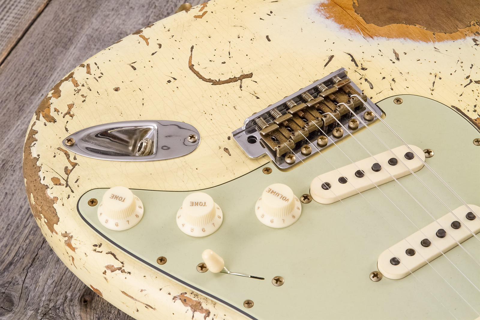 Fender Custom Shop Strat 1960 Dual Mag Ii Rw #cz563967 - Super Heavy Relic Vintage White - Elektrische gitaar in Str-vorm - Variation 4