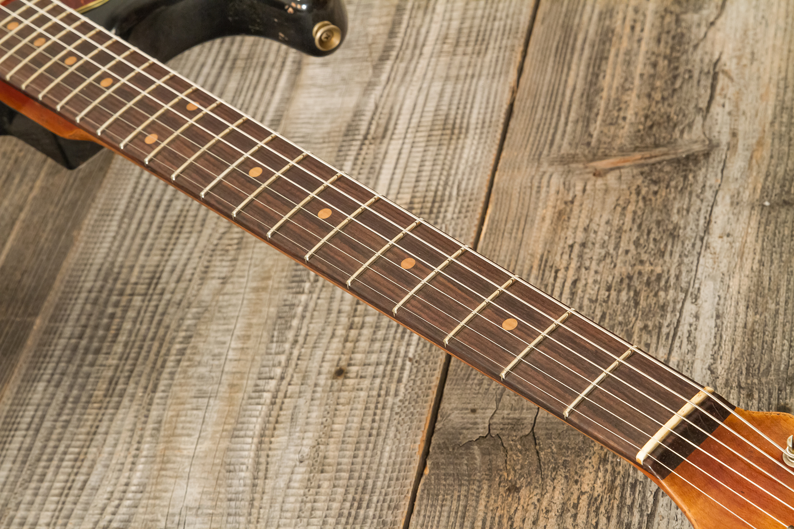 Fender Custom Shop Strat 1960 Roasted 3s Trem Rw #cz581166 - Super Heavy Relic Black O. 2-color Sunburst - Elektrische gitaar in Strat vorm - Variatio