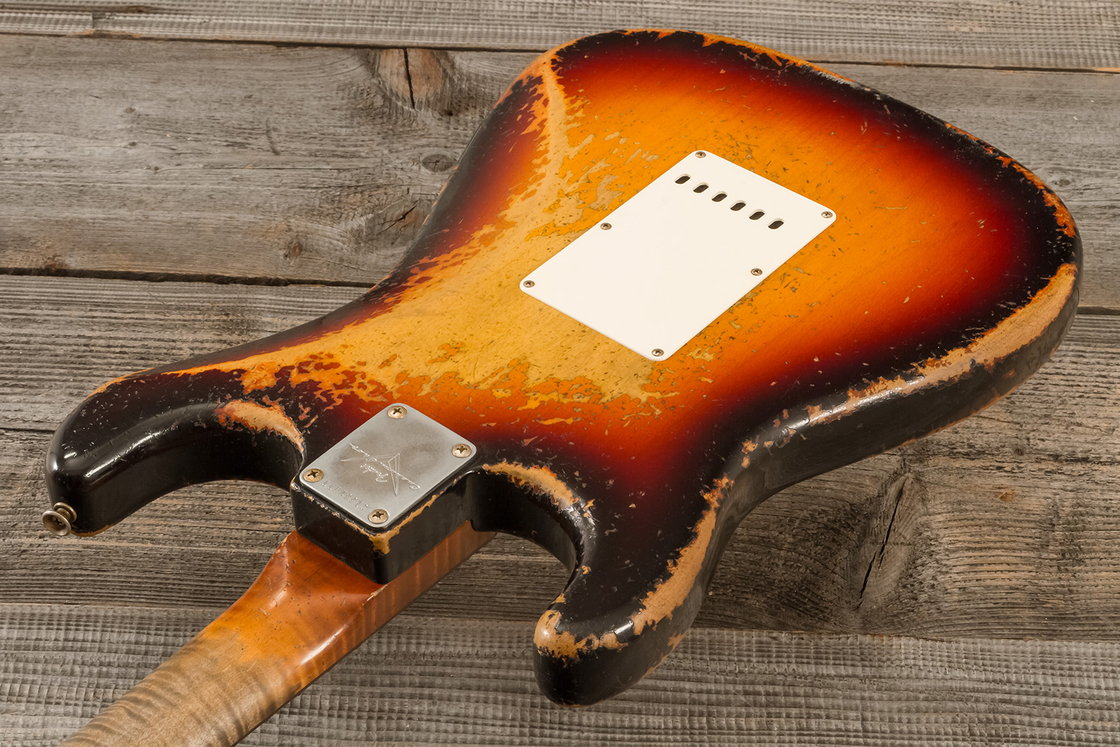 Fender Custom Shop Strat 1961 Masterbuilt D.wilson 3s Trem Rw #cz552177 - Heavy Relic 3-color Sunburst - Elektrische gitaar in Strat vorm - Variation 