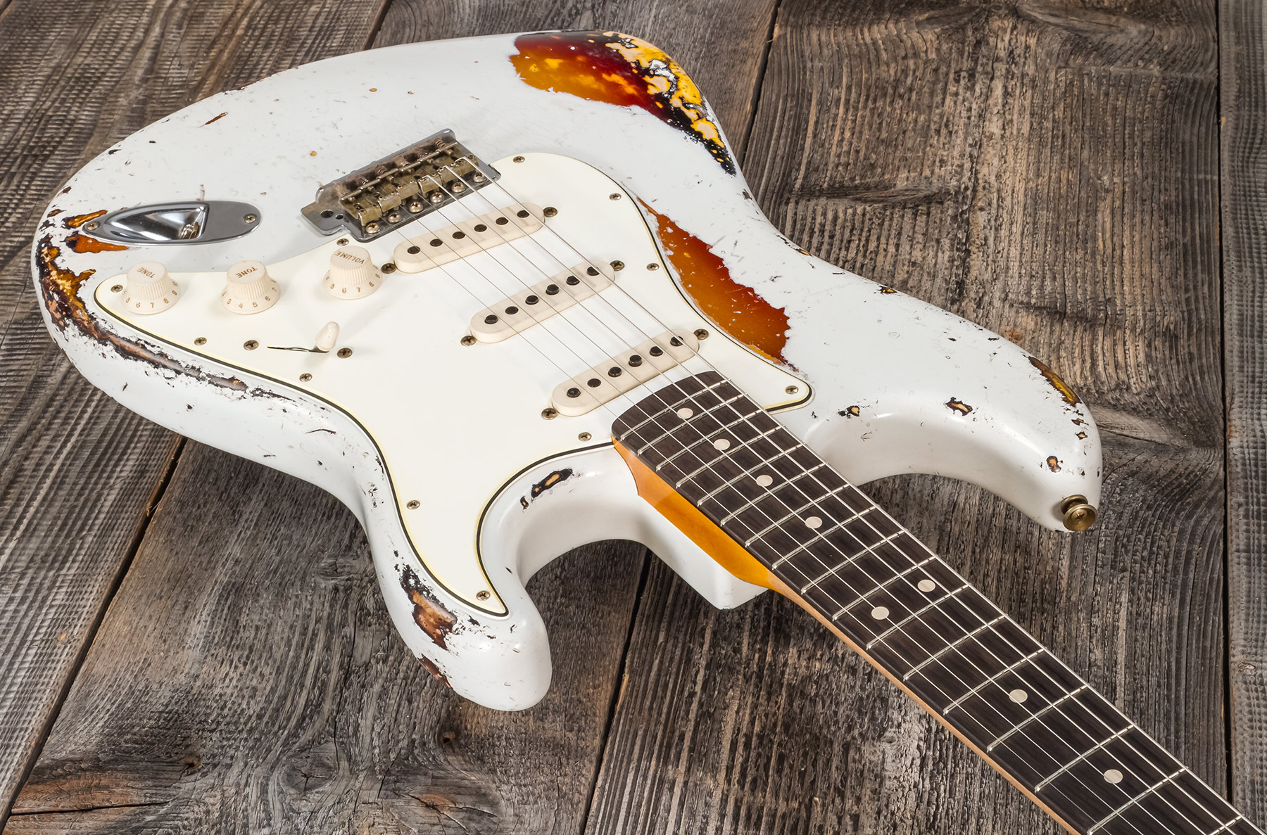 Fender Custom Shop Strat 1963 Masterbuilt K.mcmillin Bla #r117544 - Ultimate Relic Olympic White/3-color Sunburst - Elektrische gitaar in Str-vorm - V