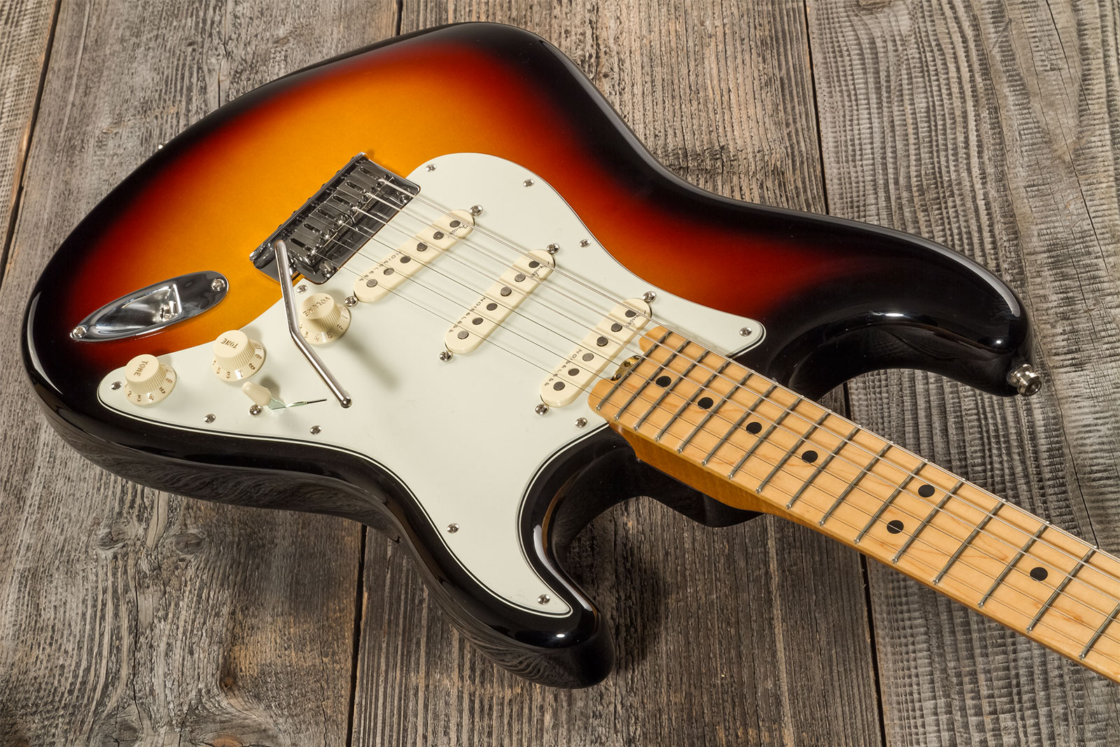 Fender Custom Shop Strat Elite 3s Trem Mn #xn15588 - Nos 3-color Sunburst - Elektrische gitaar in Str-vorm - Variation 2