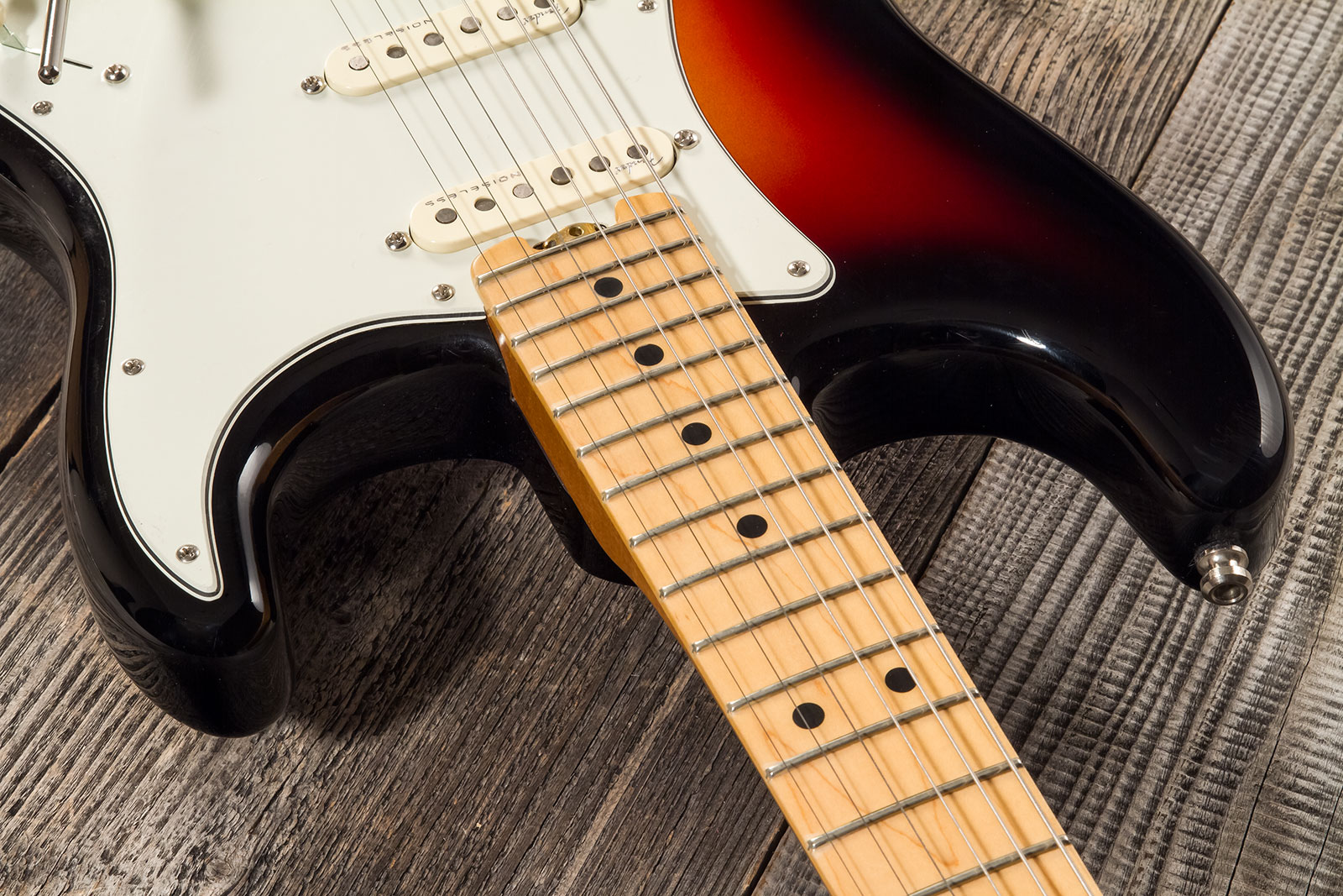 Fender Custom Shop Strat Elite 3s Trem Mn #xn15588 - Nos 3-color Sunburst - Elektrische gitaar in Str-vorm - Variation 4