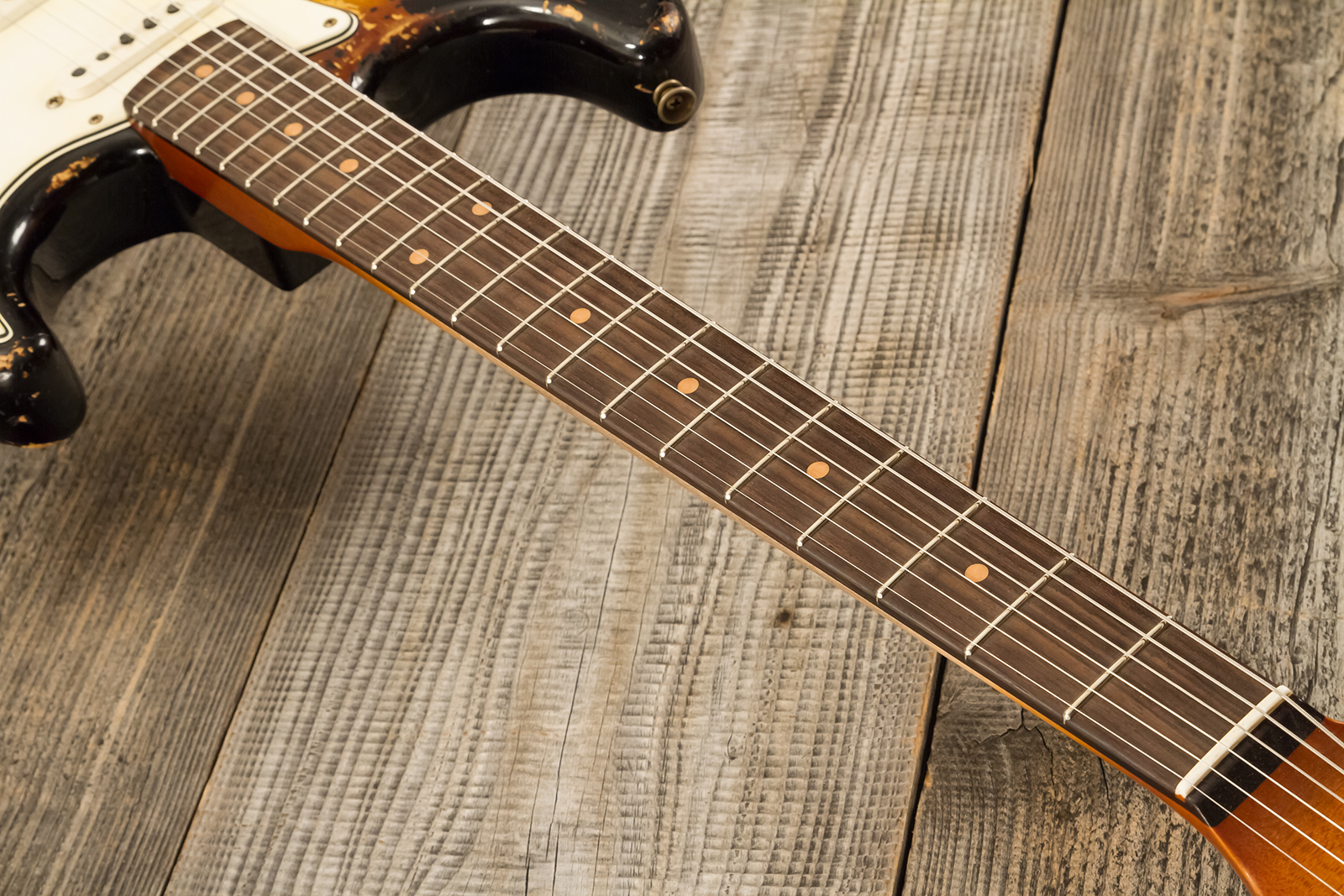 Fender Custom Shop Strat Masterbuilt L.perry 3s Trem Rw #r132309 - Heavy Relic 2-color Sunburst - Elektrische gitaar in Strat vorm - Variation 9