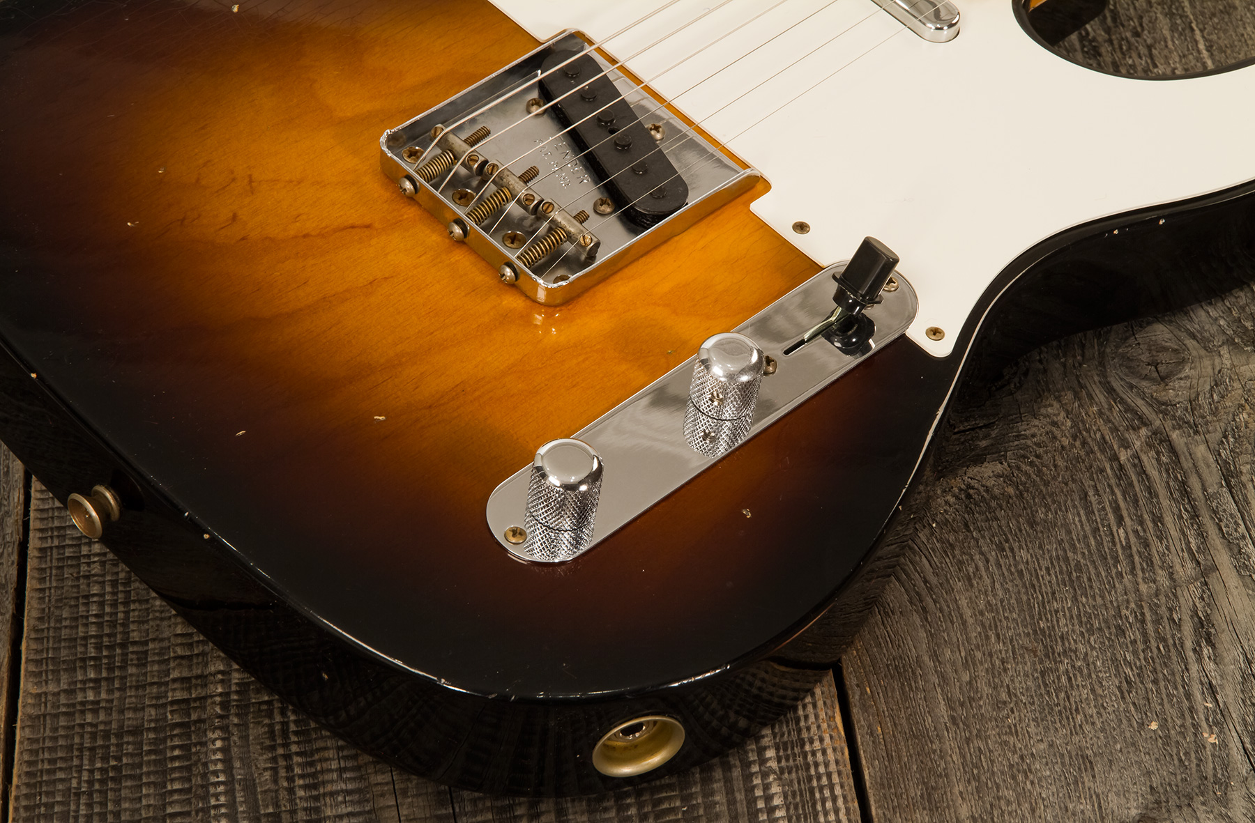 Fender Custom Shop Tele 1955 Ltd 2s Ht Mn #cz560649 - Relic Wide Fade 2-color Sunburst - Televorm elektrische gitaar - Variation 5