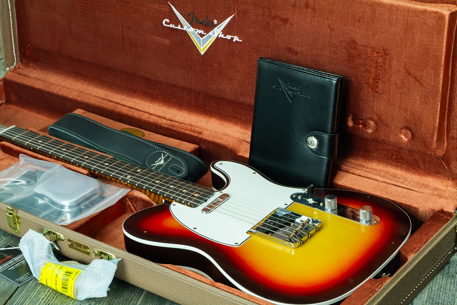 Fender Custom Shop Tele 1960 Vintage Custom 2s Ht Rw #r147862 - Journeyman Relic 3-color Sunburst - Televorm elektrische gitaar - Variation 13