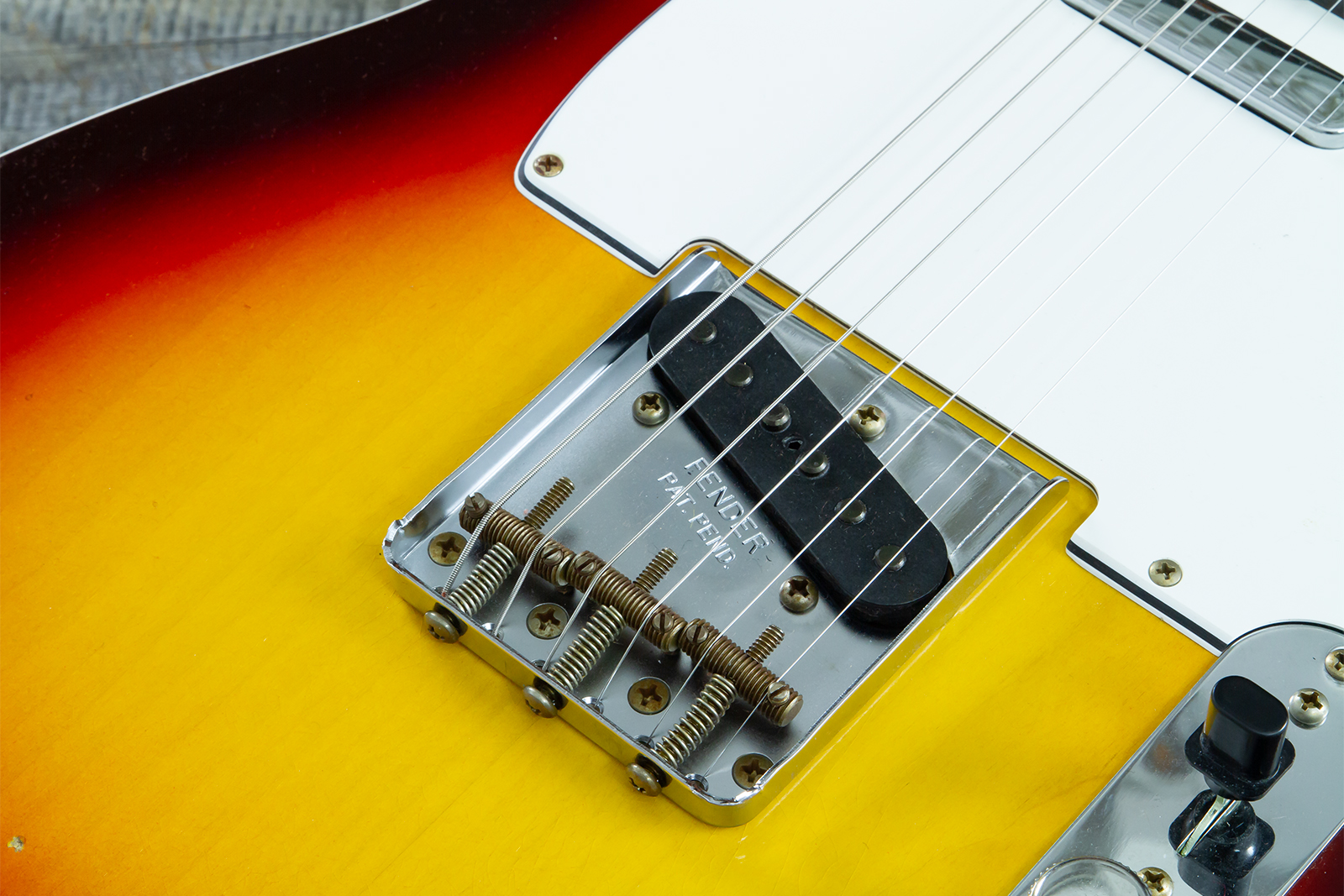 Fender Custom Shop Tele 1960 Vintage Custom 2s Ht Rw #r147862 - Journeyman Relic 3-color Sunburst - Televorm elektrische gitaar - Variation 5