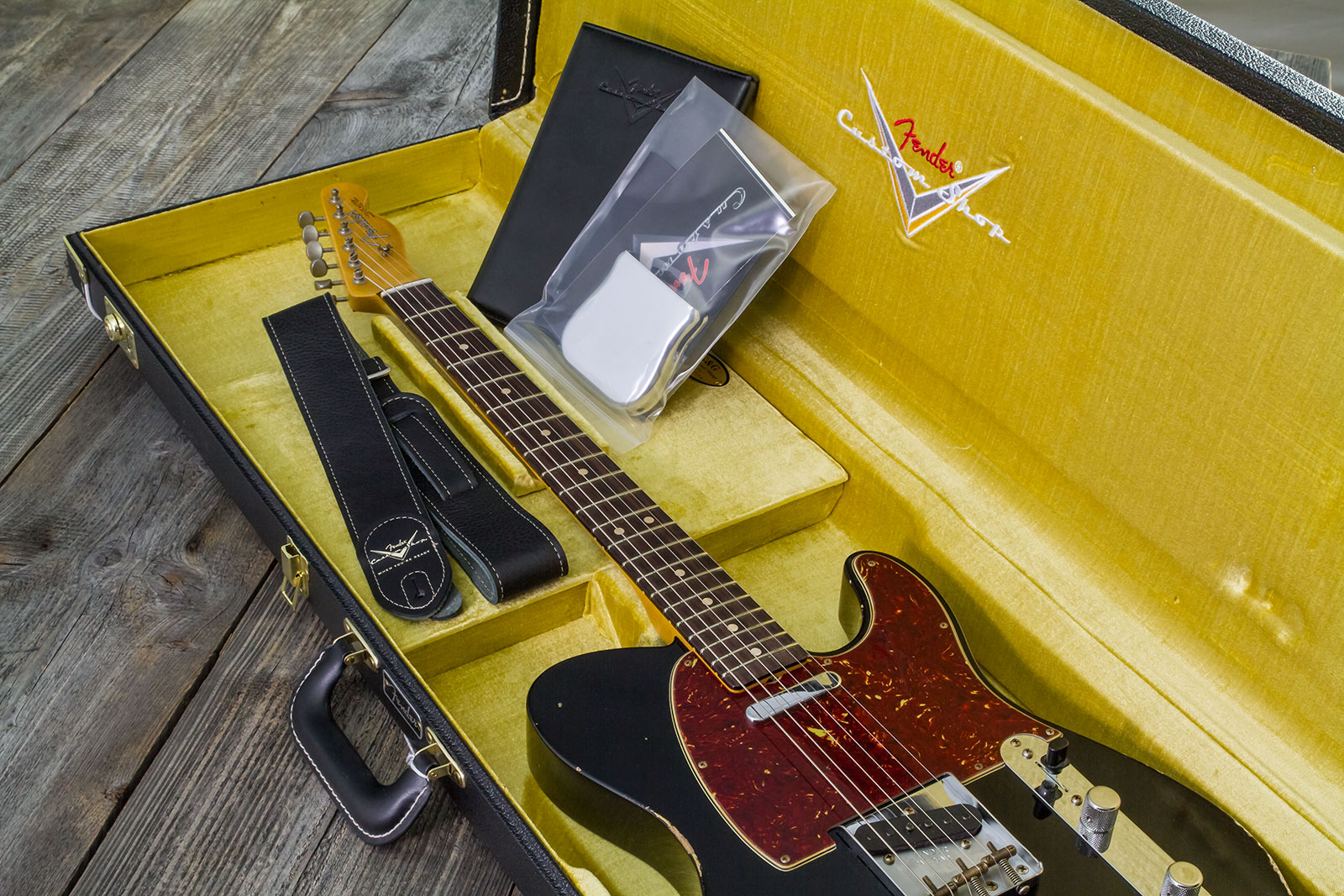 Fender Custom Shop Tele 1963 2s Ht Rw #r143447 - Black Over Hle Gold - Televorm elektrische gitaar - Variation 12