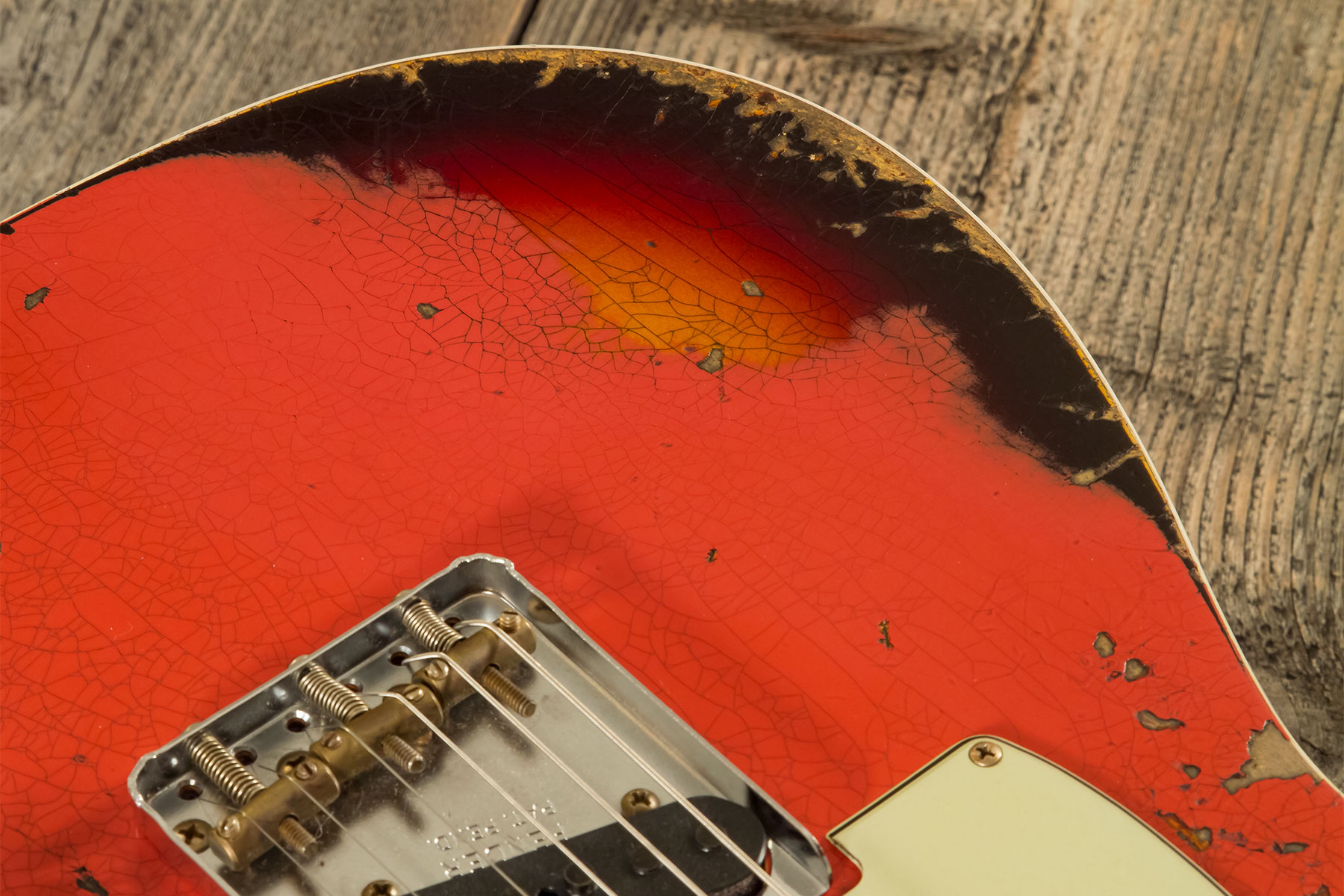 Fender Custom Shop Tele Custom 1960 2s Ht Rw #cz580600 - Heavy Relic Tahitian Coral O. 3-color Sunburst - Televorm elektrische gitaar - Variation 4