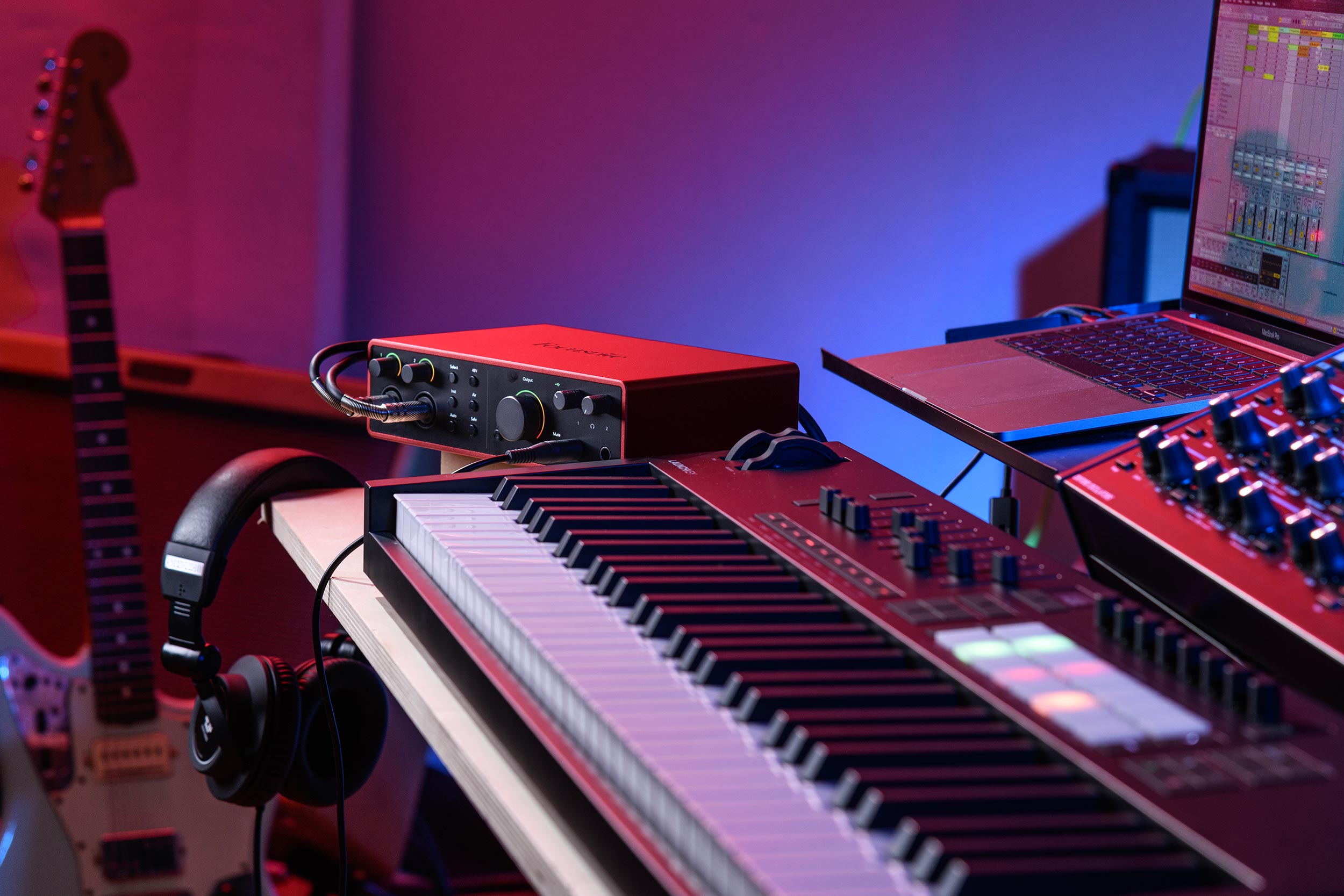 Focusrite Carte Son Usb - USB audio-interface - Variation 6