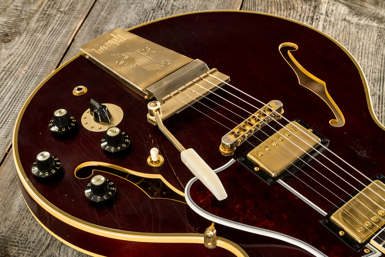 Gibson Custom Shop Bb King Es355 1974 Rumble In The Jungle 2h Trem Eb #bbes33523 - Murphy Lab Light Aged Walnut - Semi hollow elektriche gitaar - Vari