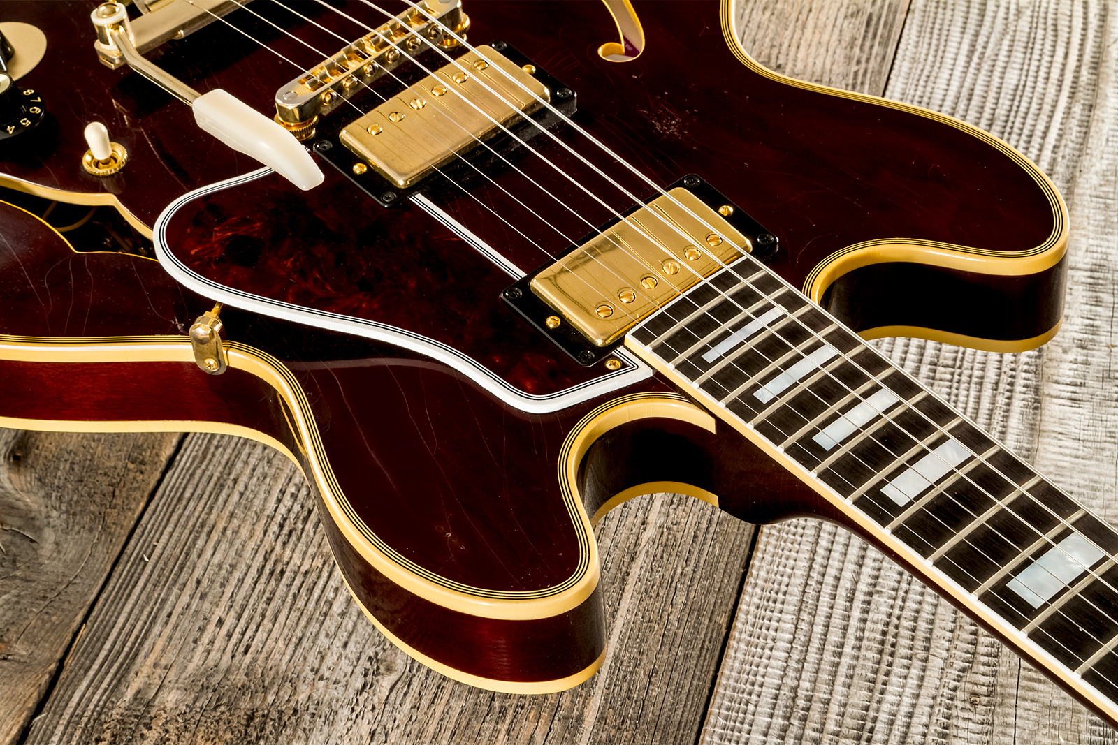 Gibson Custom Shop Bb King Es355 1974 Rumble In The Jungle 2h Trem Eb #bbes33523 - Murphy Lab Light Aged Walnut - Semi hollow elektriche gitaar - Vari