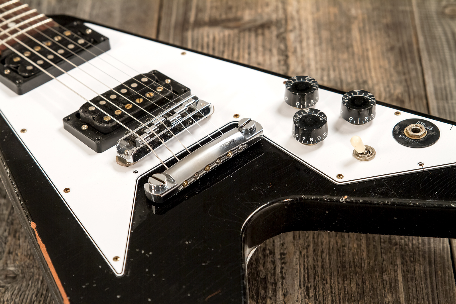 Gibson Custom Shop Kirk Hammett Flying V 1979 2h Ht Rw - Murphy Lab Aged Ebony - Metalen elektrische gitaar - Variation 6