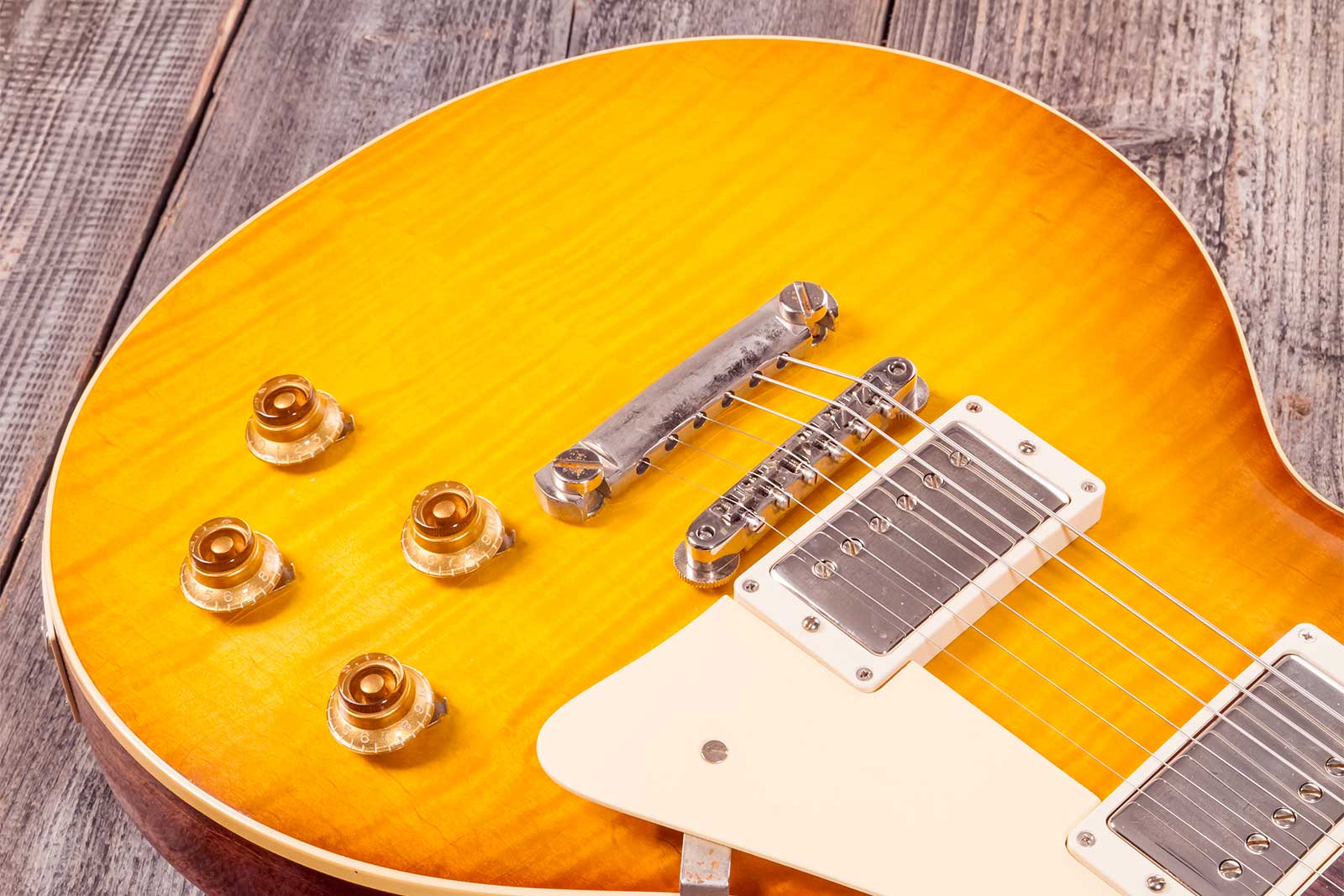 Gibson Custom Shop M2m Les Paul Standard 1959 Reissue 2h Ht Rw #94680 - Murphy Lab Ultra Light Aged  Honey Lemon Fade - Enkel gesneden elektrische git