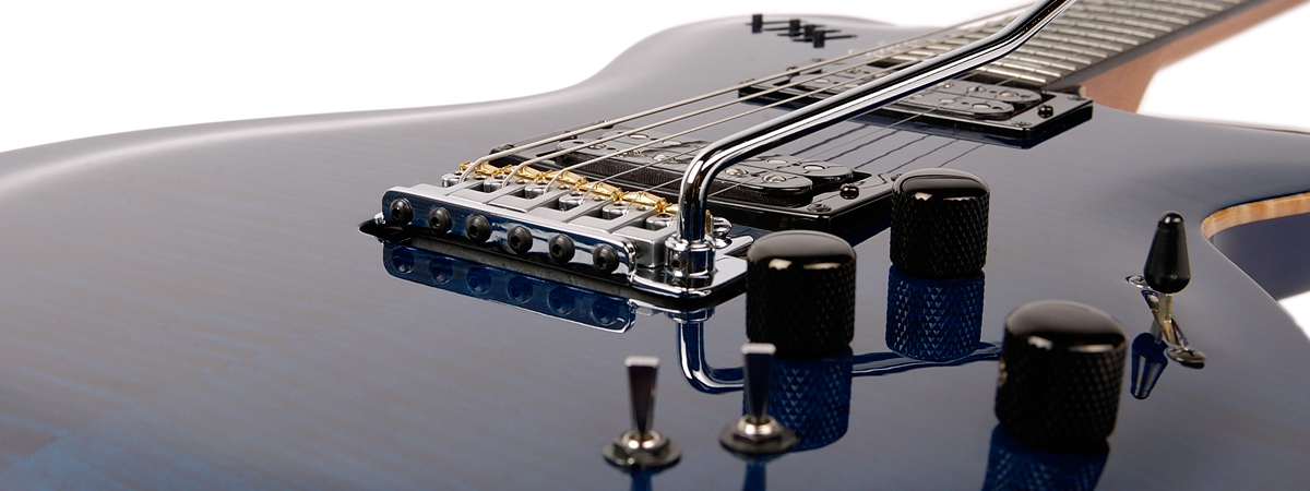Godin Lgxt Sa Hh Seymour Duncan Piezo Midi Trem Ric - Trans Blue Flame Aa - MIDI / Digital elektrische gitaar - Variation 1