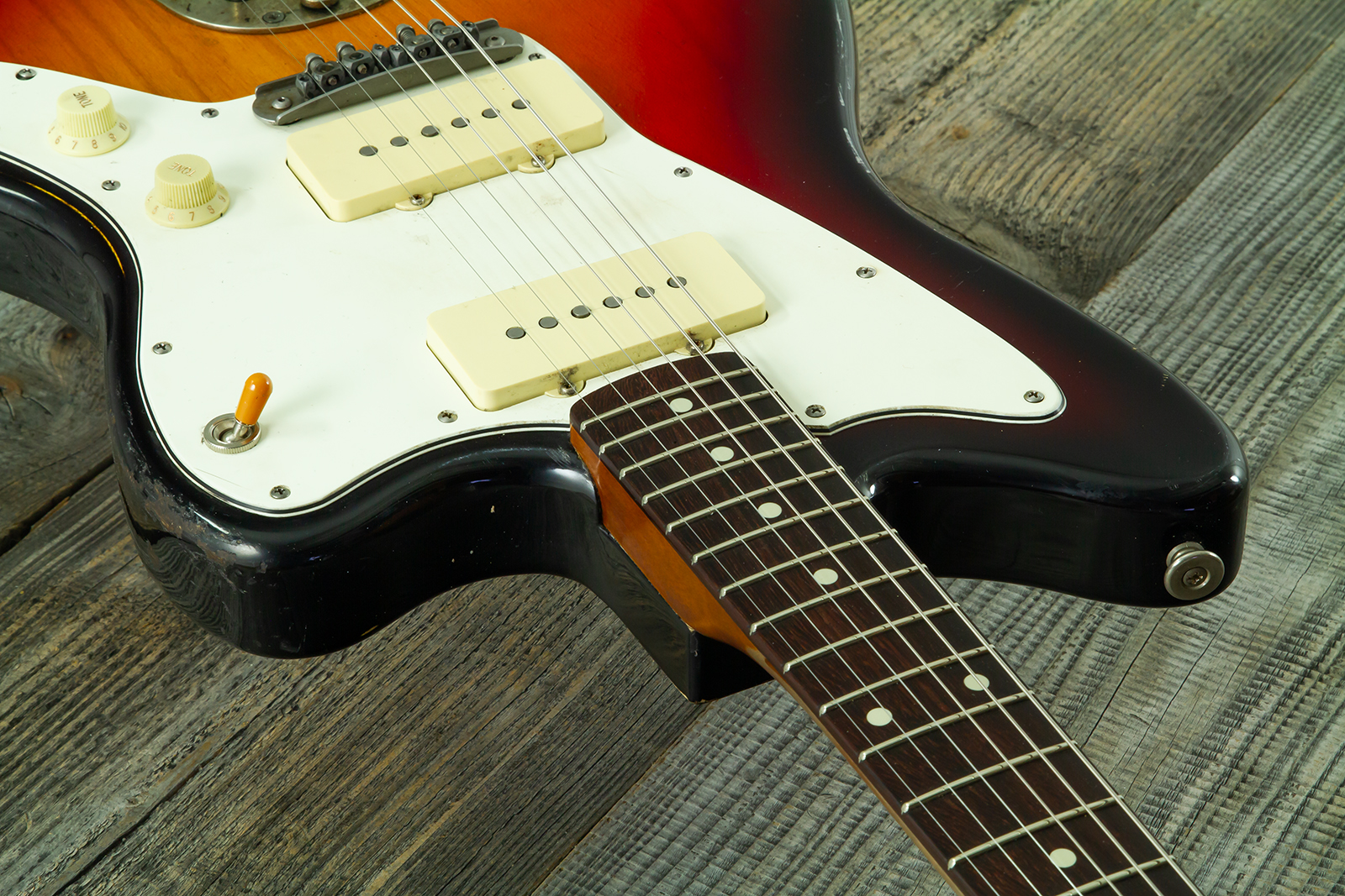 Haar Guitars Trad Jm 2s Fralin #43593 - Aged 3 Tone Sunburst - Retro-rock elektrische gitaar - Variation 5